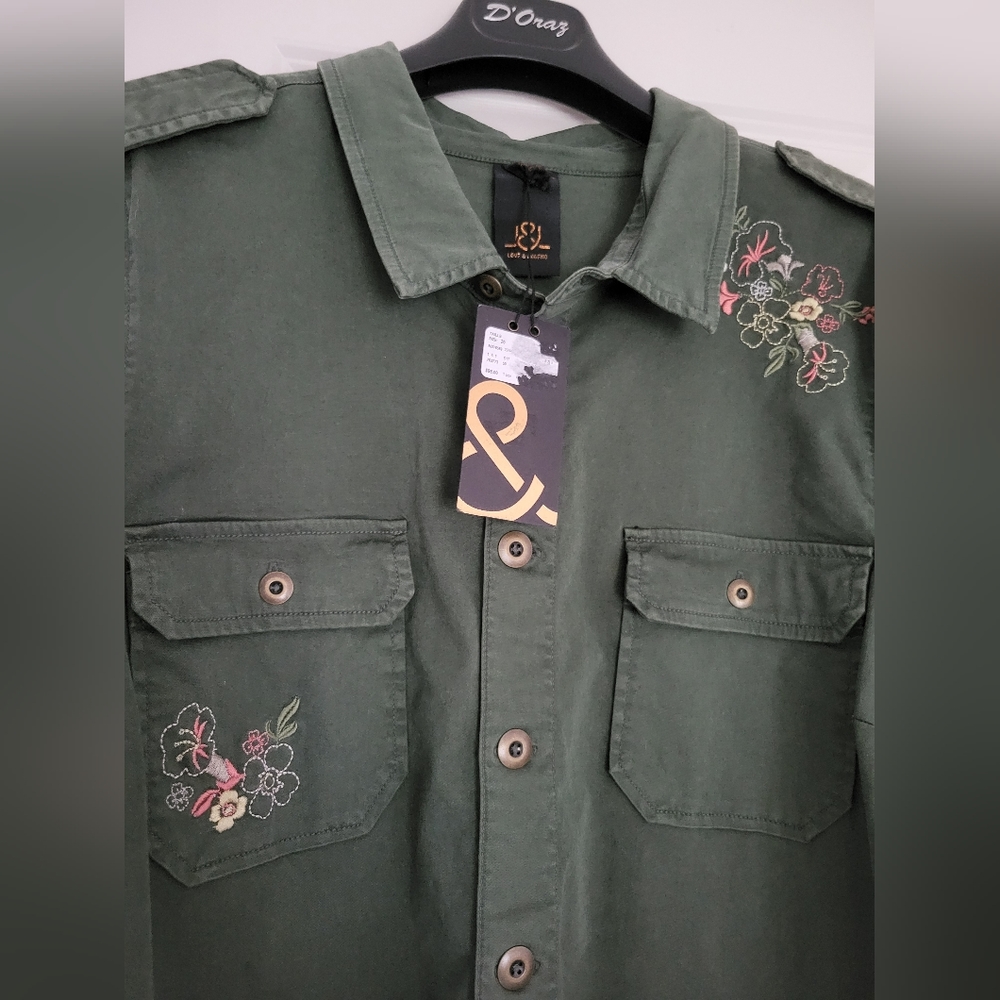 3/$35 Ladies Jacket - Picture 6 of 8
